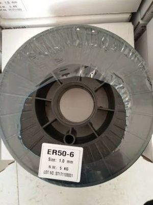 15 kg d'acier au carbone MIG fil de soudage fil massif AWS ER70S-6 pour les spécifications de 1,0 mm