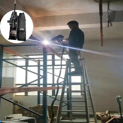 Machine de soudage par arc à onduleur IGBT MIG228 et vitesse d'alimentation sans gaz de 10 m/min