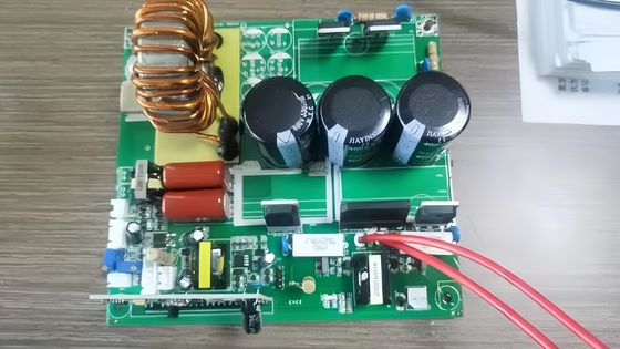 Soudeuse mini IGBT DC MMA portable avec courant de sortie nominal de 120 A et tension d'entrée AC220V