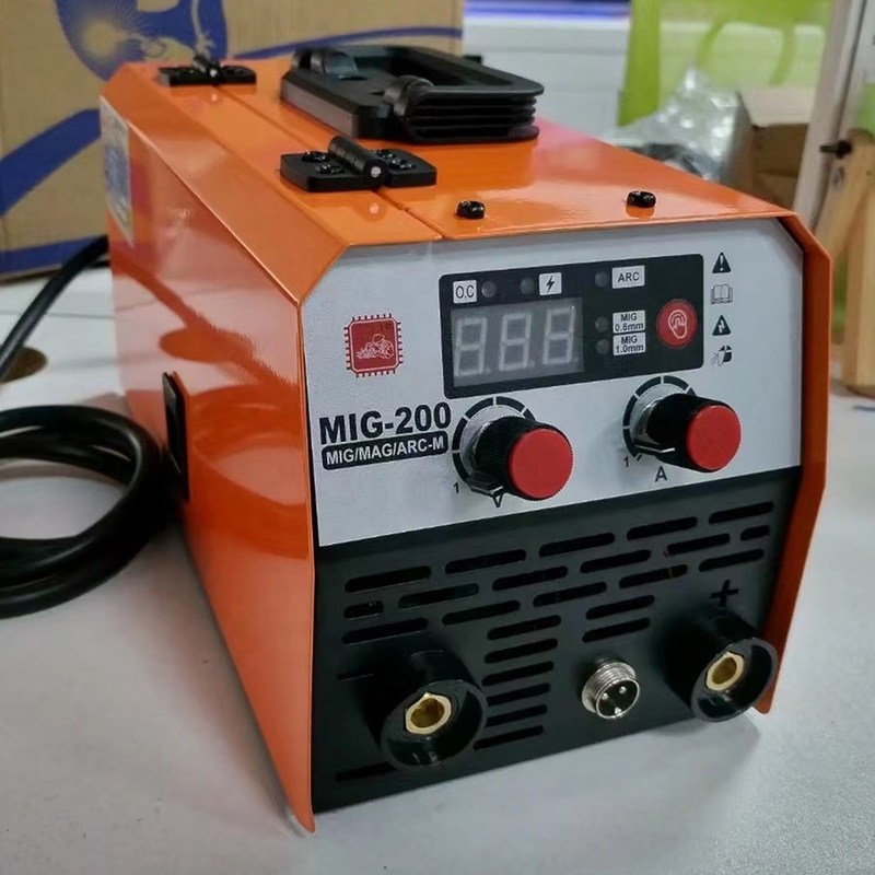 Machine de soudage à arc à inverseur IGBT MIG 200 avec fil à cœur de flux et de fréquence 50/60HZ